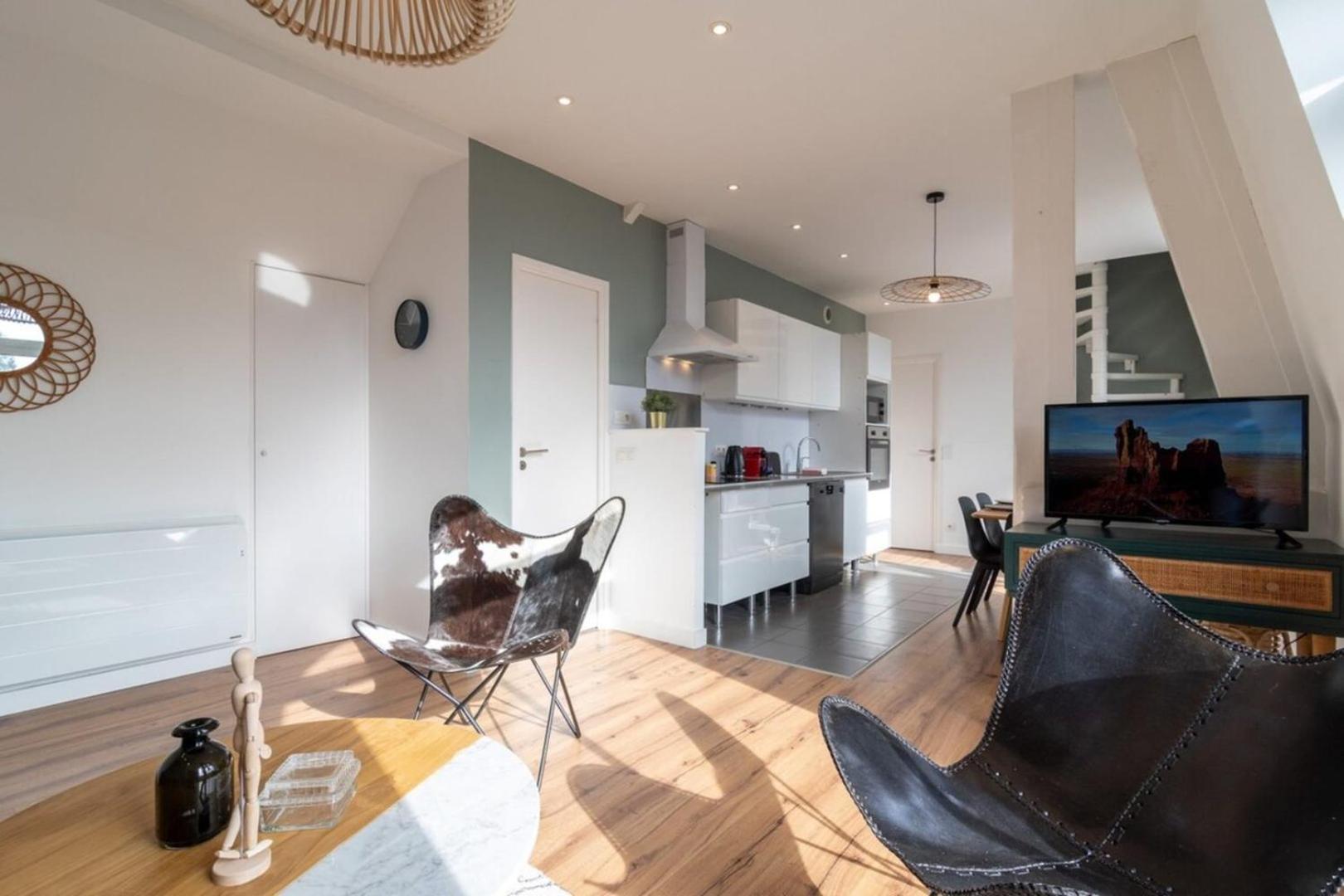 Marcq En Baroeul - Superb Apartment + Parking 외부 사진